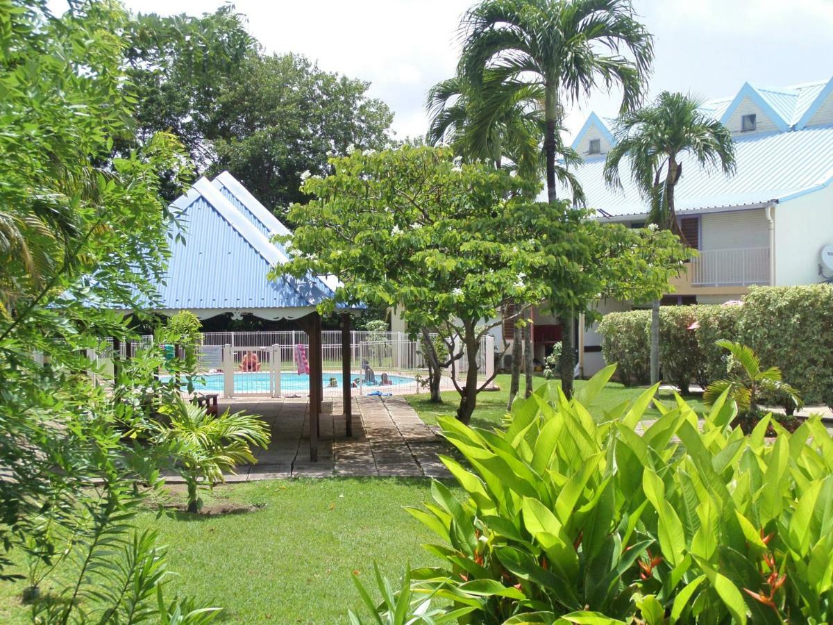 Caraibes Holidays Sainte-Anne Eksteriør bilde